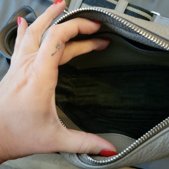 Prada Vitello Daino Soft Camera Bag - Picture 9 of 15